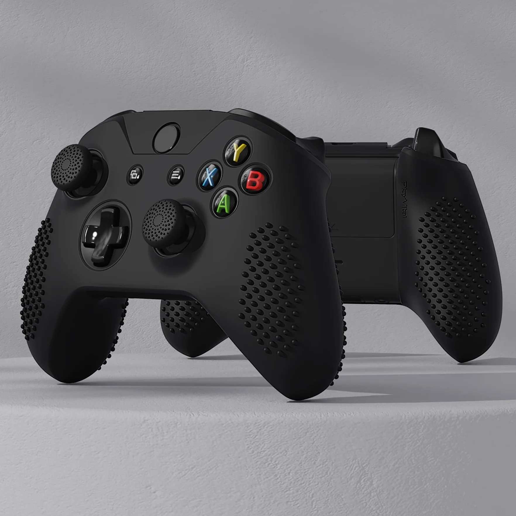 eXtremeRate Miękkie antypoślizgowe silikonowe etui pokrowiec na kciuk kij nakładki ochronne skórki do kontrolera Xbox One S/Xbox One X czarny