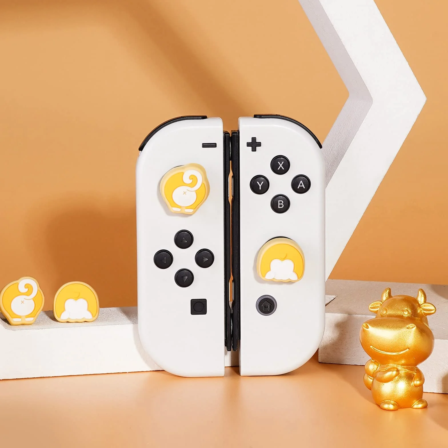 JINGDU Pokrywka na przyciski kciuka do przełącznika Joy-z silikonowymi uchwytami na kciuki osłona przycisków kompatybilna z Nintendo Switch Lite/OLED 4 sztuki - Corgi